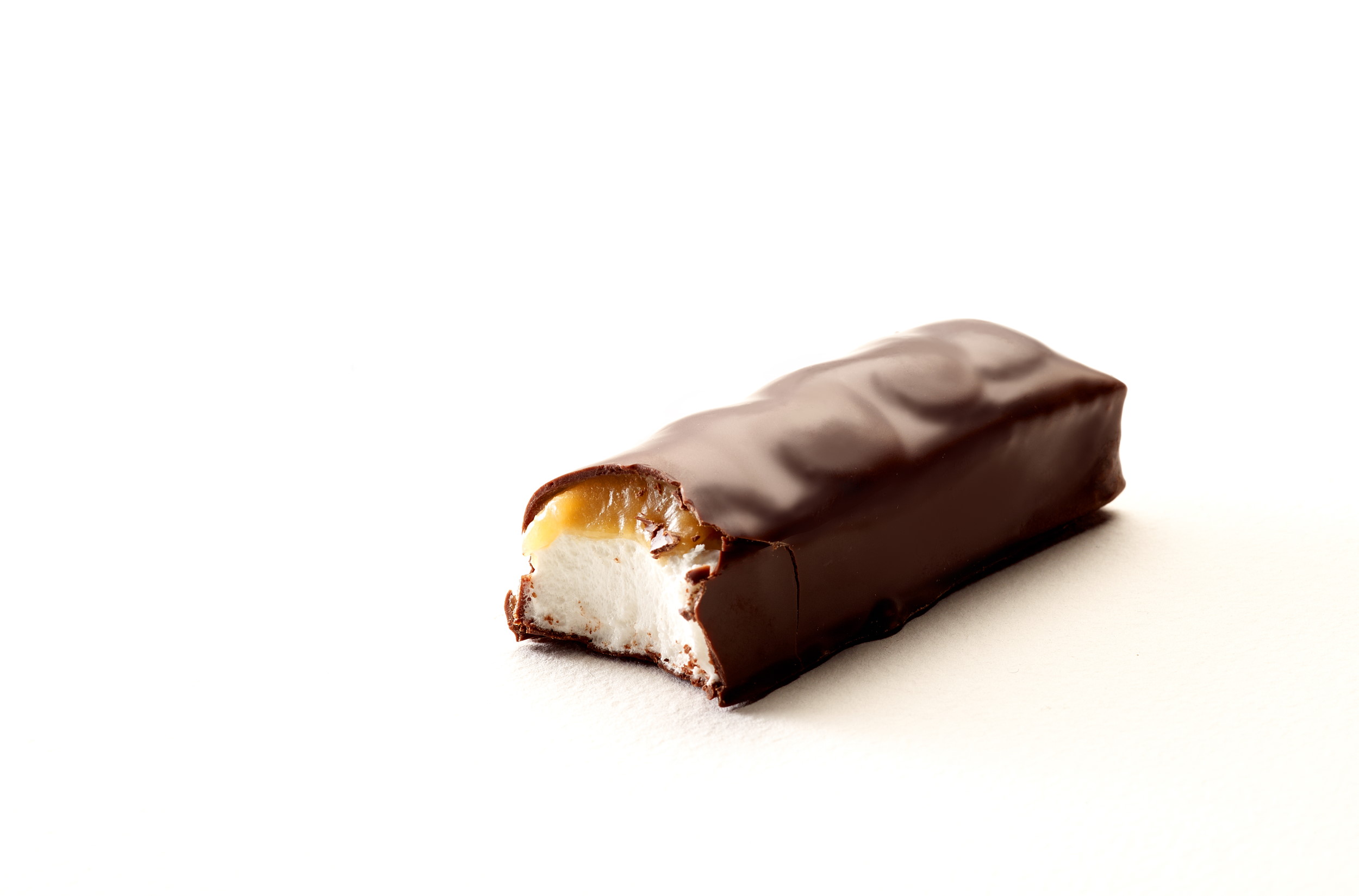 900233 Sea Salt Caramel Marshmallow Bar1 milk choc & sea salt caramel marshmallow